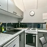 Fifth Milestone Annexe Apartman York