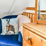 Apartman Fifth Milestone Annexe *