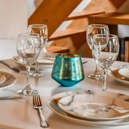 Fifth Milestone Annexe Апартаменты Йорк